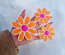 Load image into Gallery viewer, Daisy