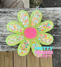 Load image into Gallery viewer, Daisy