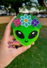 Load image into Gallery viewer, Alien with Flower Crown