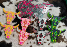 Load image into Gallery viewer, Aztec Bull Skull *VENT CLIP SIZE*