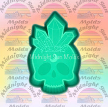 Load image into Gallery viewer, Celestial Skull With Crystals