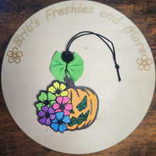 Load image into Gallery viewer, Sweet N Spooky Pumpkin
