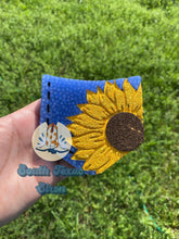 Load image into Gallery viewer, Sunflower Jean Pocket