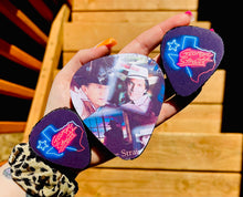 Load image into Gallery viewer, Guitar Pick *VENT CLIP SIZE*