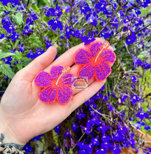 Load image into Gallery viewer, Hibiscus Flower *VENT CLIP SIZE*