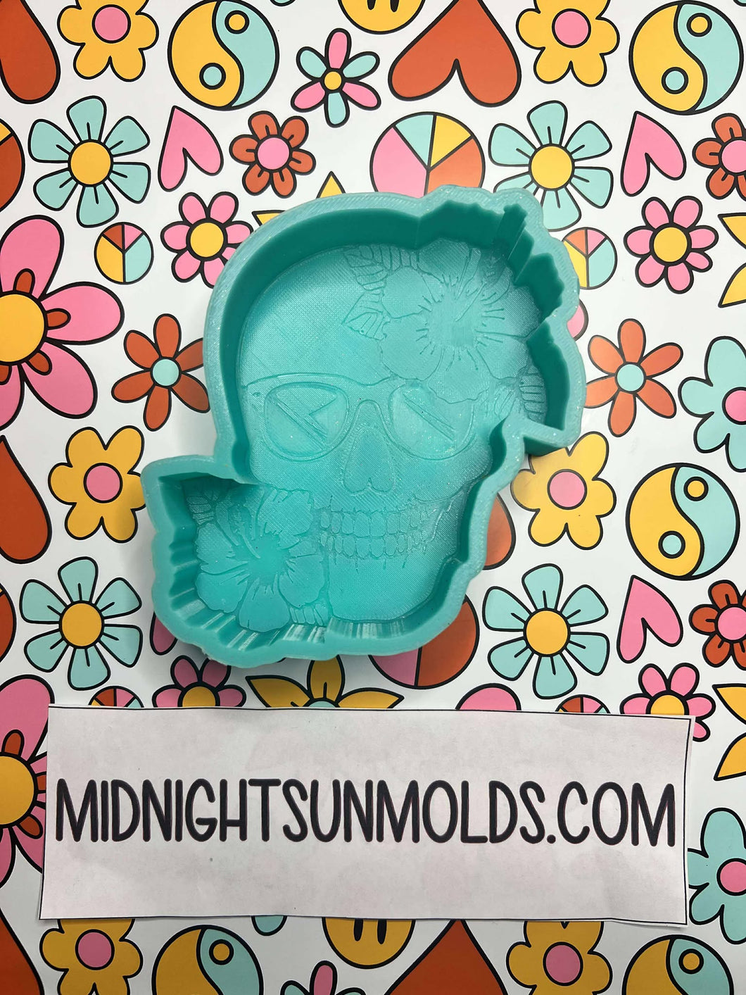 Hibiscus Skull *B-Grade Destash*