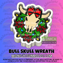 Load image into Gallery viewer, Bull Skull Wreath
